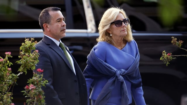 First lady Jill Biden and her senior advisor Anthony Bernal arrive to the J. Caleb Boggs Federal Building on June 7, 2024 in Wilmington, Del. Photo: Kevin Dietsch/Getty Images