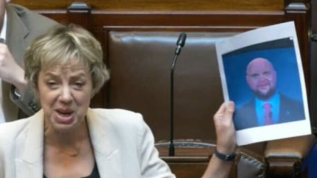 JD Vance meme in Irish parliament