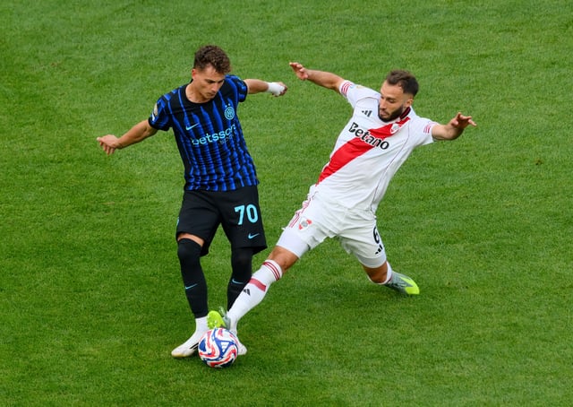 Soccer Football - FIFA Club World Cup - Group E - Inter Milan v River Plate - Lumen Field, Seattle, Washington, U.S. - June 25, 2025 River Plate's German Pezzella in action with Inter Milan's Sebastiano Esposito IMAGN IMAGES via Reuters/Steven Bisig
