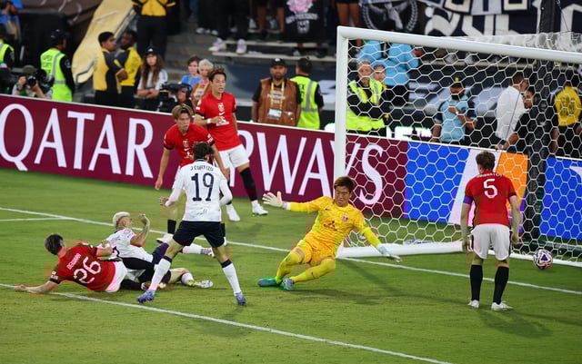 Soccer Football - FIFA Club World Cup - Group E - Urawa Red Diamonds v CF Monterrey - Rose Bowl, Pasadena, California, U.S. - June 25, 2025 CF Monterrey's German Berterame scores their fourth goal REUTERS/Daniel Cole
