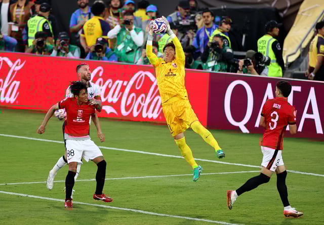 Soccer Football - FIFA Club World Cup - Group E - Urawa Red Diamonds v CF Monterrey - Rose Bowl, Pasadena, California, U.S. - June 25, 2025 Urawa Red Diamonds' Shusaku Nishikawa in action REUTERS/Daniel Cole