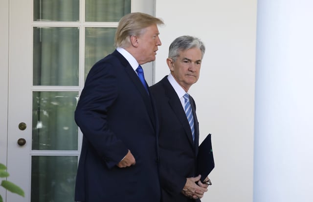U.S. President Donald Trump arrives in the Rose Garden to announce Jerome Powell as his nominee to become chairman of the U.S. Federal Reserve at the White House in Washington, U.S., November 2, 2017. REUTERS/Carlos Barria/File Photo