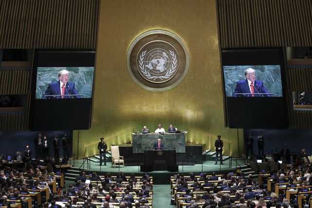 En 2018, Donald Trump affirmait devant l’ONU qu’il «ne céderait jamais notre souveraineté à une bureaucratie mondiale non élue».