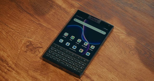 The Titan 2 bears a striking resemblance to the 2014 BlackBerry Passport, with its square body and display