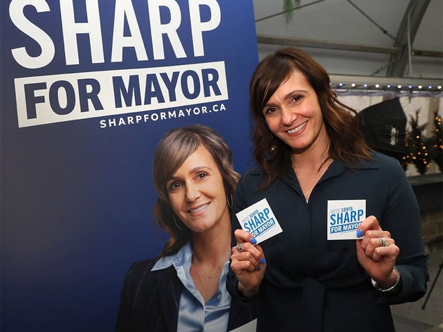  Ward 1 Coun. Sonya Sharp announces her run for mayor during a Communities First event at The Rooftop in Calgary on Monday, March 31, 2025.