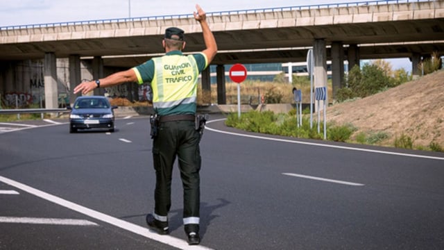 Las multas más comunes que pone la Guardia Civil en verano