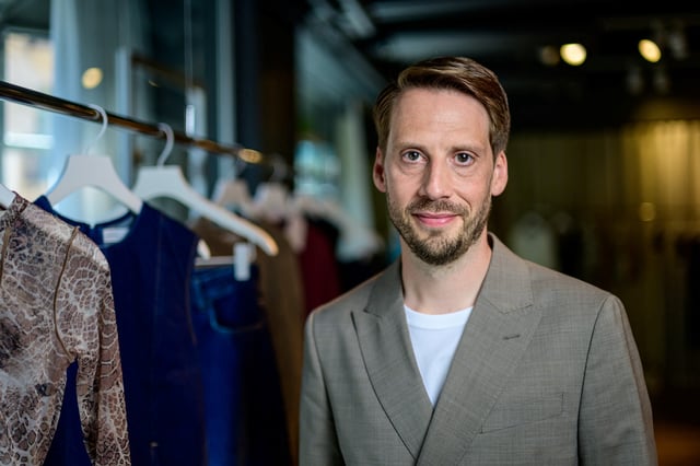 Daniel Erver, CEO of Swedish multinational fast fashion retailer H&M, stands on the day of presenting the company's interim report during a press meeting in Stockholm, Sweden, June 26, 2025. TT News Agency/Magnus Lejhall  via REUTERS