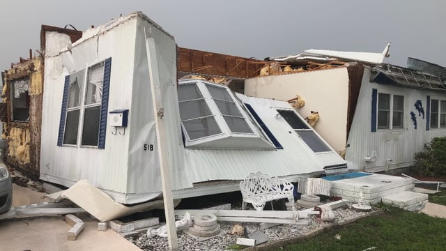 Tornado damages homes and cuts power in Pinellas County, Florida
