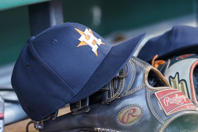 PITTSBURGH, PA - JUNE 03: A New Era Houston Astros baseball hat is seen during the game against the Pittsburgh Pirates at PNC Park on June 3, 2025 in Pittsburgh, Pennsylvania.