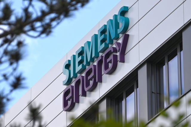 Themenfoto Siemens Energy Logo am Siemens Campus in Erlangen. ?