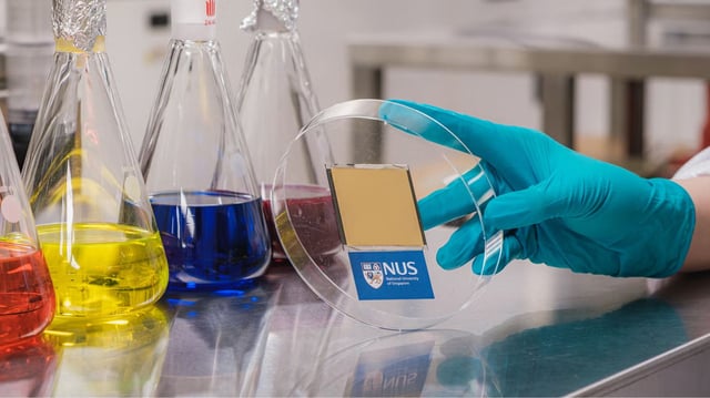 The new perovskite-organic tandem cell design.