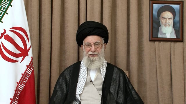 Le Guide suprême de l’Iran, l’ayatollah Ali Khamenei, jeudi après-midi. Il a revendiqué la victoire contre Israël et les États-Unis.