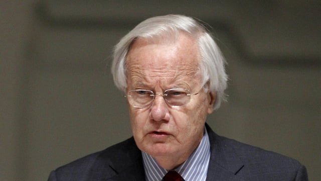Bill Moyers, former press secretary, has died at 91