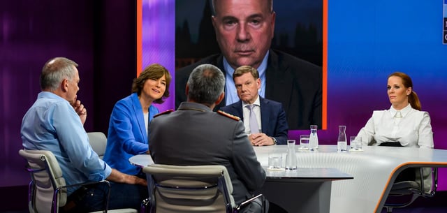 Jan van Aken, Maybrit Illner, Alfons Mais, Johann Wadephul und Florence Gaub im ZDF
