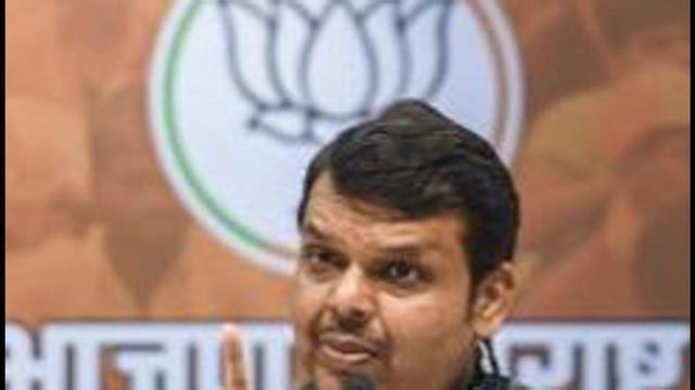 Mumbai: Opposition leader Devendra Fadnavis addresses a press conference, at BJP office in Mumbai, Saturday, Nov. 28, 2020. (PTI Photo/Kunal Patil)(PTI28-11-2020_000028A) (PTI)