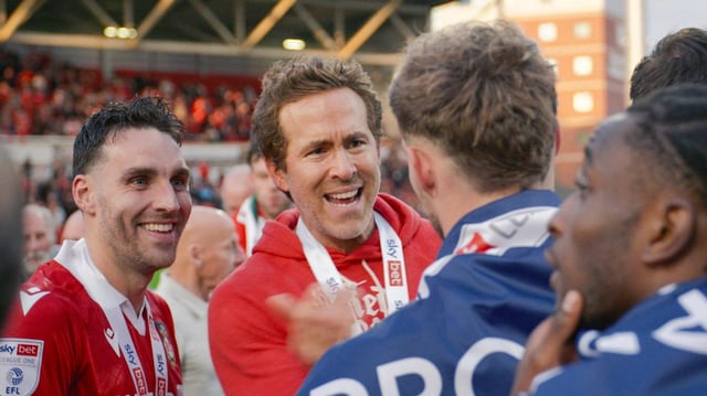 “WELCOME TO WREXHAM” — “Do a Wrexham”— Season 4, Episode 8 (Airs Thursday, June 26th Pictured: Ryan Reynolds  CR: FX