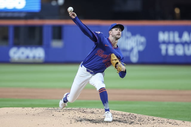 Jun 26, 2025; New York City, New York, USA;  New York Mets starting pitcher Griffin Canning (46) pitches in the third inning against the Atlanta Braves at Citi Field. Mandatory Credit: Wendell Cruz-Imagn Images