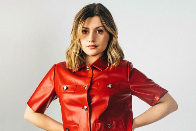 Marine sort son premier album après son triomphe dans <em>Star Academy. </em>
