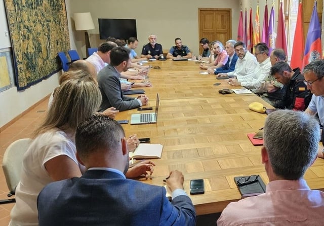 Reunión de coordinación en el Ayuntamiento de Ávila ante la contaminación del agua de la ciudad