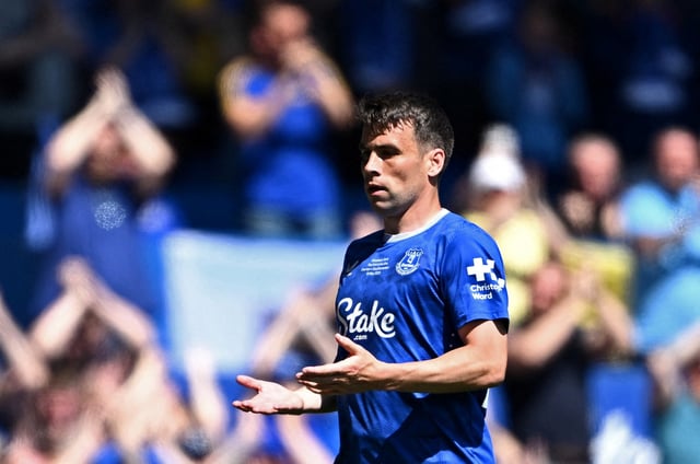 Soccer Football - Premier League - Everton v Southampton - Goodison Park, Liverpool, Britain - May 18, 2025 Everton's Seamus Coleman reacts after being substituted after sustaining an injury REUTERS/Dylan Martinez/File Photo