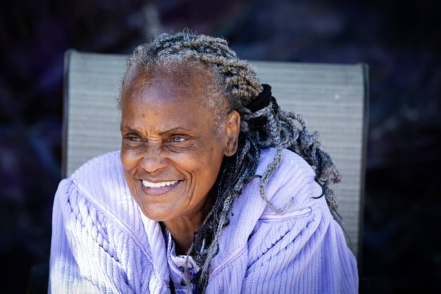 Evelyn Davis Alfred is the plaintiff in a lawsuit against the city of Vallejo, California, which has tried to evict her from her “bungalow,” a tent she has lived in for two years. 