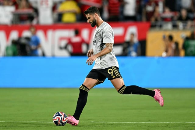 L'ex-international français Olivier Giroud à l'échauffement avec le Los Angeles FC avant d'affronter Flamengo au Mondial des clubs à Orlando, le 24 juin 2025