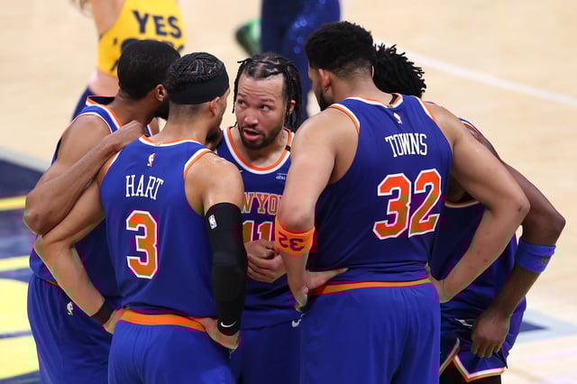 Jalen Brunson #11 of the New York Knicks huddles with his team during the fourth quarter against the Indiana Pacers in Game Four of the Eastern Conference Finals of the 2025 NBA Playoffs at Gainbridge Fieldhouse on May 27, 2025 in Indianapolis, Indiana.
