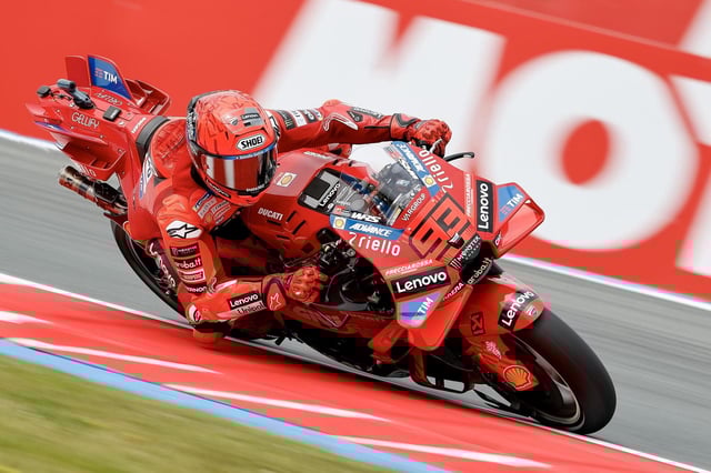Novena victoria al 'sprint' para Marc Márquez