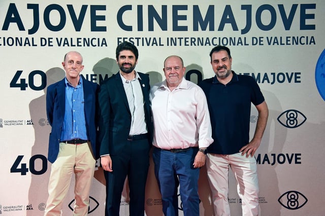 Cinema Jove premia con la ‘Luna de Valencia’ la película ‘Aquel verano en París’, de Valentine Cadic