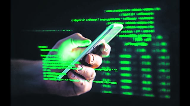 The victim said he was initially suspicious, but the WhatsApp display picture of the number showed an official police logo (For representation only)