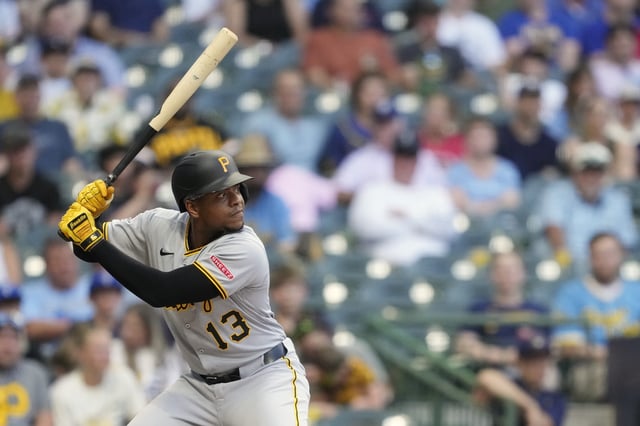 MILWAUKEE, WISCONSIN - JUNE 23: Ke&#39;Bryan Hayes #13 of the Pittsburgh Pirates bats against the Milwaukee Brewers during the second inning at American Family Field on June 23, 2025 in Milwaukee, Wisconsin.