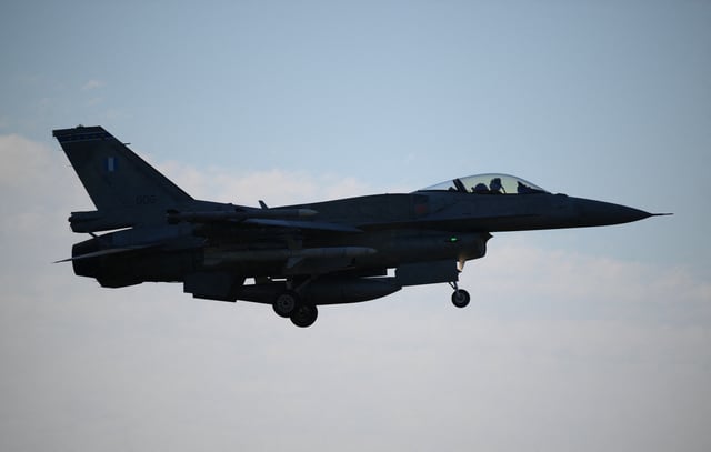 Conflit en Ukraine: Kiev essuie la perte d’un troisième avion de combat F-16