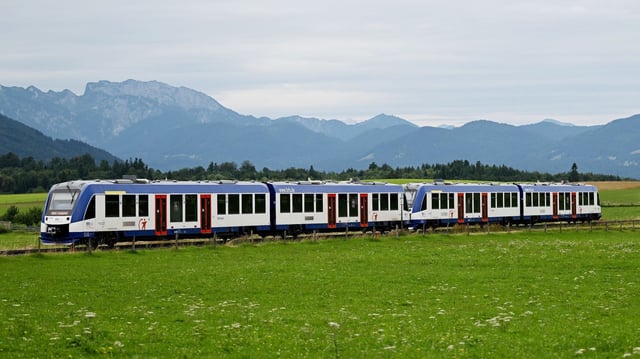 Mehrere Weichenstörungen erschweren derzeit die Reise zwischen München und Teilen des Voralpenlands.