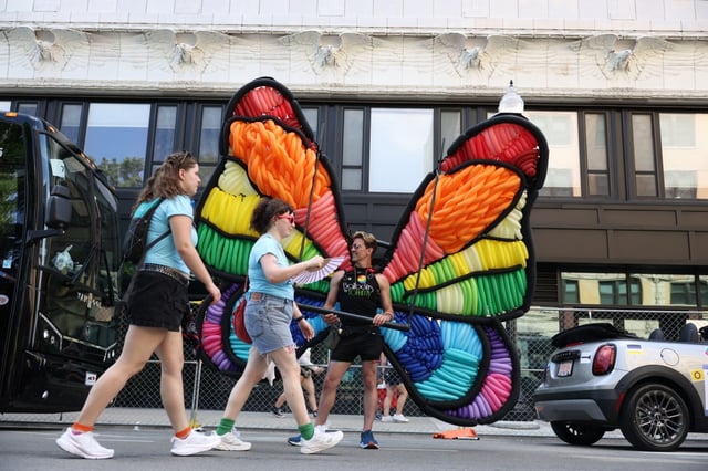 Scott DeLorenzo prepares for Chicago Pride Parade on June 29, 2025, in Chicago. (Brian Cassella/Chicago Tribune)