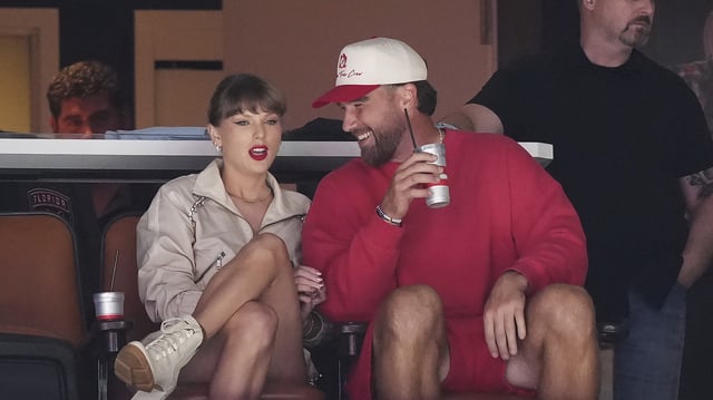 Taylor Swift and Travis Kelce enjoy another romantic summer date in NYC. (Nathan Denette/The Canadian Press via AP)