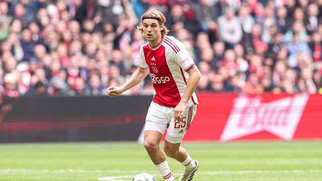 Insgesamt sieben Spieler von Ajax Amsterdam wurden aus der Profimannschaft verbannt.