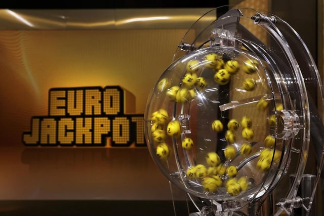 Thousands of Eurojackpot players received the erroneous notification. 