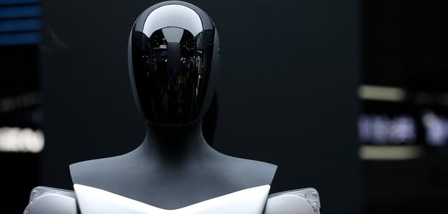 Bis Ende 2025 will Tesla nach Angaben von Elon Musk 5000 Stück seiner „Optimus“-Roboter bauen
