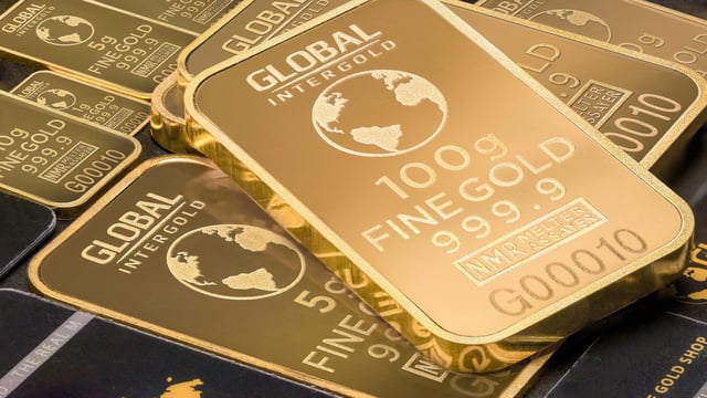Gold price in international markets also rose amid the easing of geopolitical tensions.