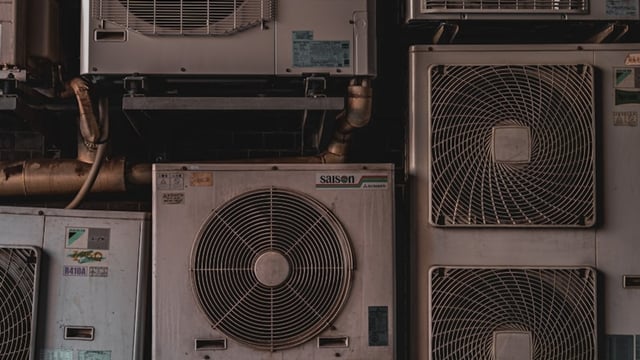 The mechanic was repairing an air conditioning unit on the 8th floor of Agrawal Cyber Plaza.