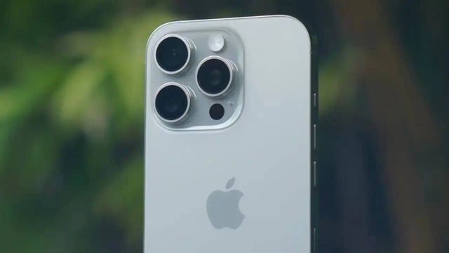 iPhone 16 Pro