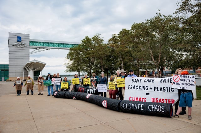 Environmental activists protest outside of Shale Insight 2024 held by the Marcellus Shale Coalition in Erie, Pennsylvania, U.S., September 25, 2024. REUTERS/Hannah Beier/File Photo