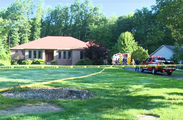 First responders at the scene of a small plane crash in Howland Township, Ohio that killed 6 on June 29, 2025.