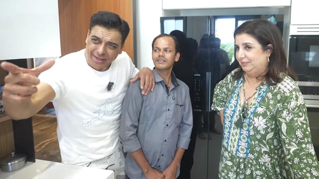 Ram Kapoor shares details about Farah Khan's luxurious house.