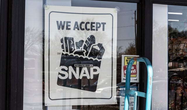 SNAP accepted here sign in Fort Wayne, Indiana, in November 2022.
