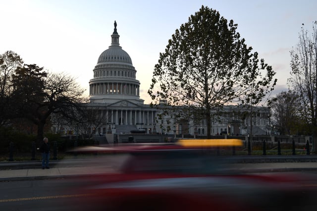 The U.S. Capitol building is pictured on Capitol Hill in Washington, U.S., November 27, 2019. REUTERS/Loren Elliott/File Photo