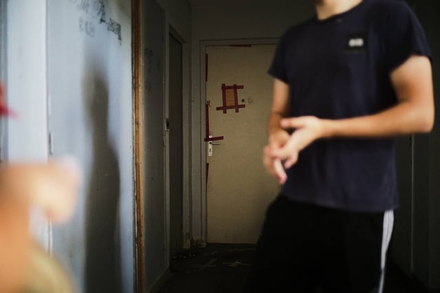 A Avignon ce lundi 30 juin, dans l'immeuble où habitait Jessica.