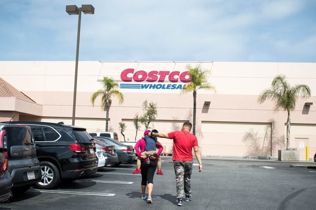 Beginning June 30, 2025, Costco’s executive members can shop the warehouse stores at 9 a.m. while all other members can enter at 10 a.m. (File photo by Sarah Reingewirtz, Pasadena Star-News/SCNG)