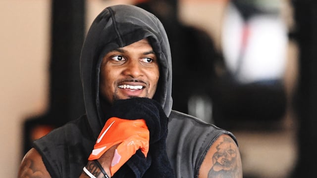 Cleveland Browns quarterback Deshaun Watson