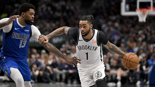 Former Brooklyn Nets guard D’Angelo Russell (1) will reportedly sign with the Dallas Mavericks.